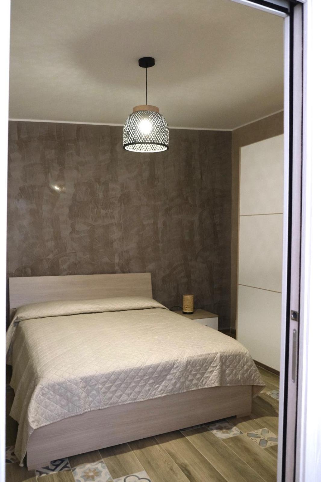 Ferienwohnung Sweet House Melania CTA Exterior foto